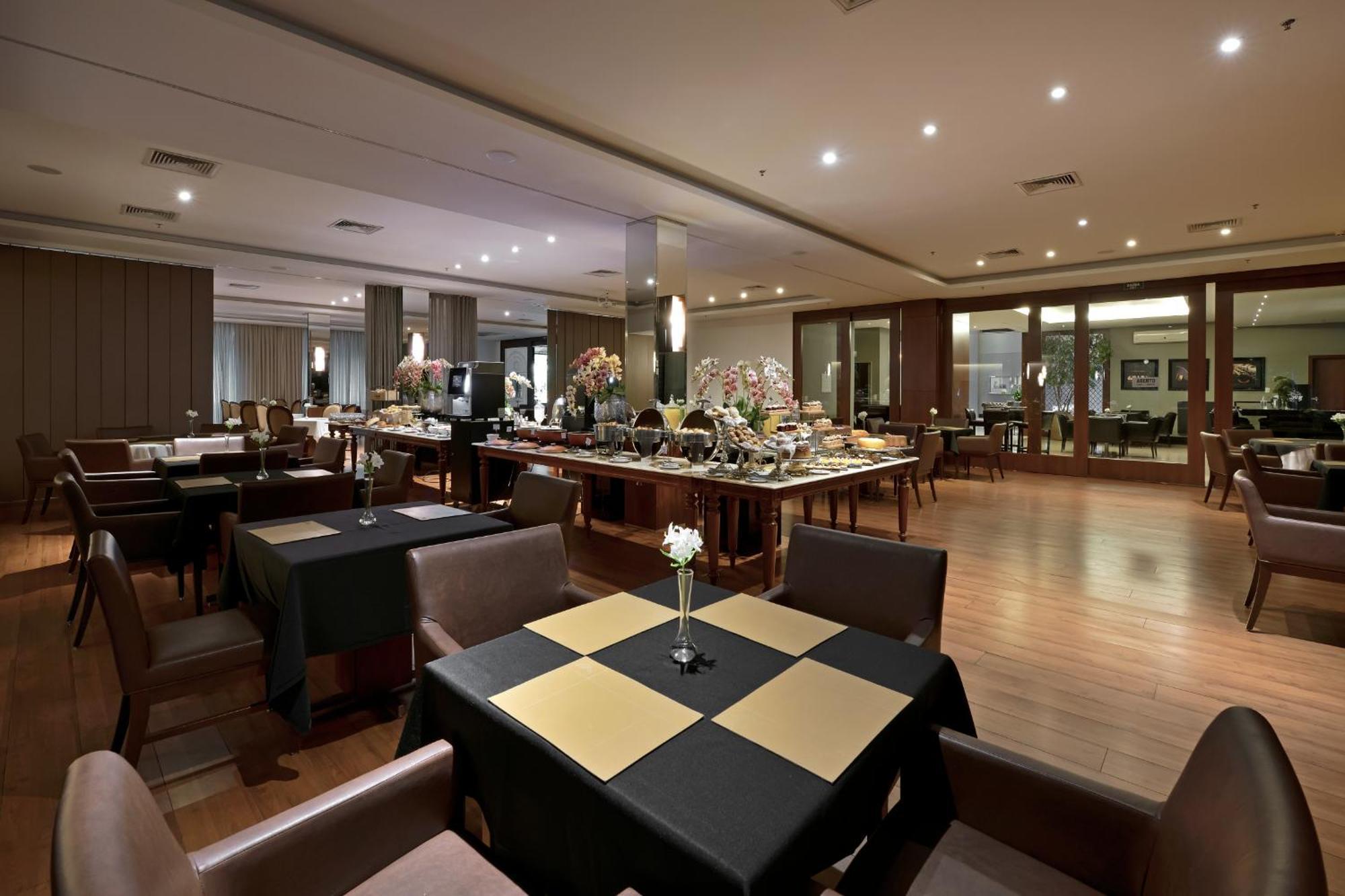 Hotel Mont Blanc Premium Ribeirão Preto Eksteriør bilde The Royal Wing Suites and Spa